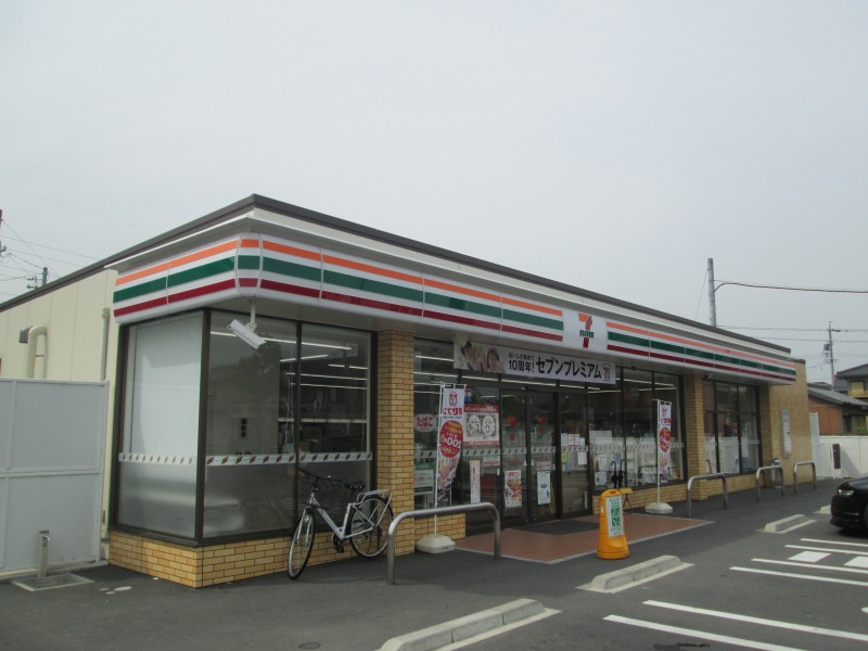 コンビニ　セブンイレブン四日市茂福店（コンビニ）まで446m