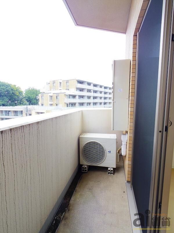 バルコニー　※同仕様写真