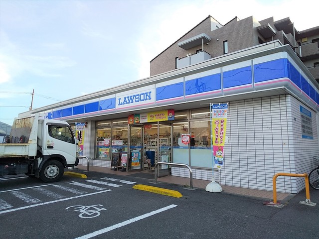 コンビニ　ローソン水元四丁目店（コンビニ）まで250m