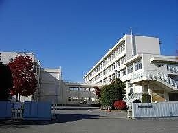 高校・高専　深谷高校（高校・高専）まで500m