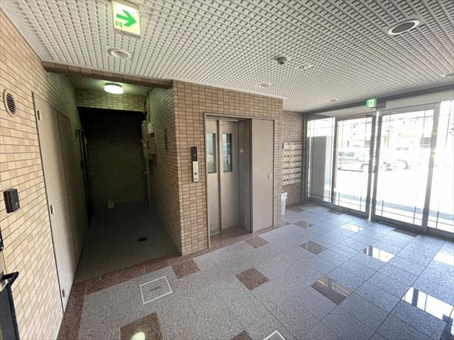 ロビー