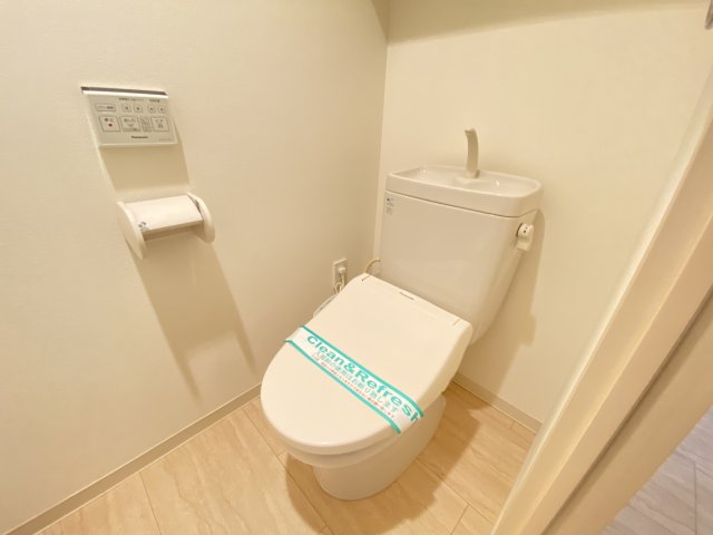 トイレ　同一タイプです。