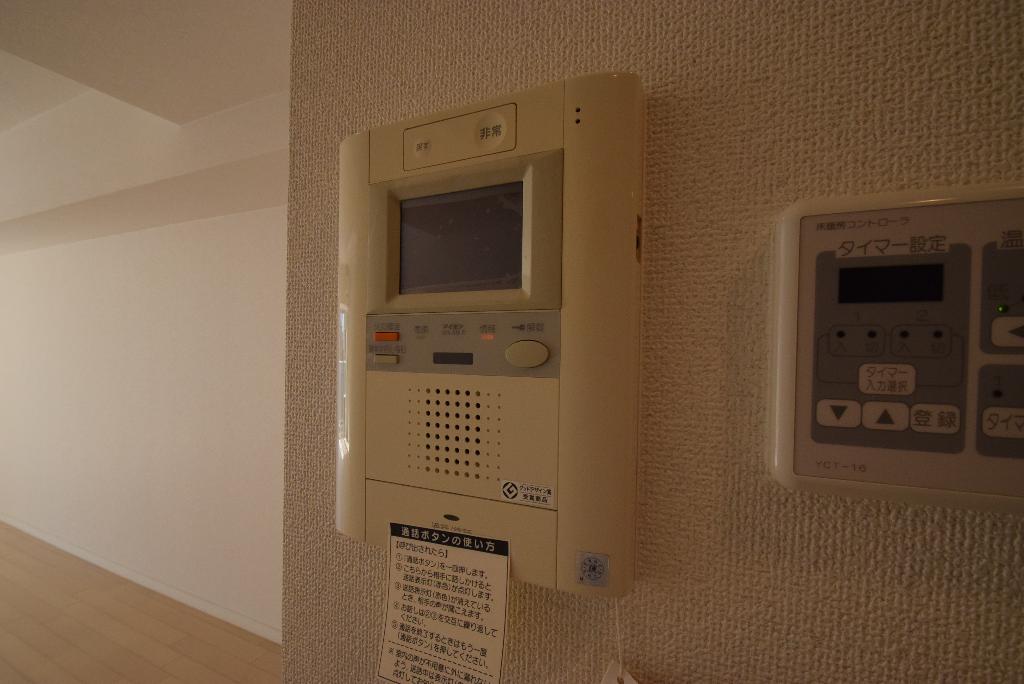 セキュリティ　カメラ付インターホン