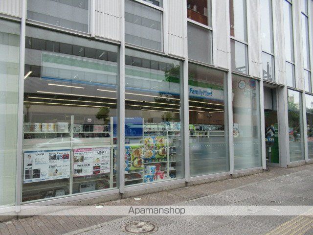 コンビニ　ファミリーマート盛岡クロステラス店（コンビニ）まで166m