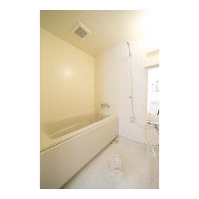 バス・シャワールーム　※写真は同タイプ住戸です。