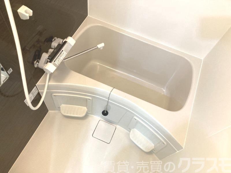 バス・シャワールーム　浴室乾燥機付きバス♪
