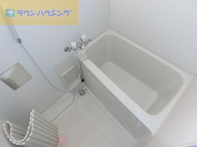 バス・シャワールーム　バスルーム
