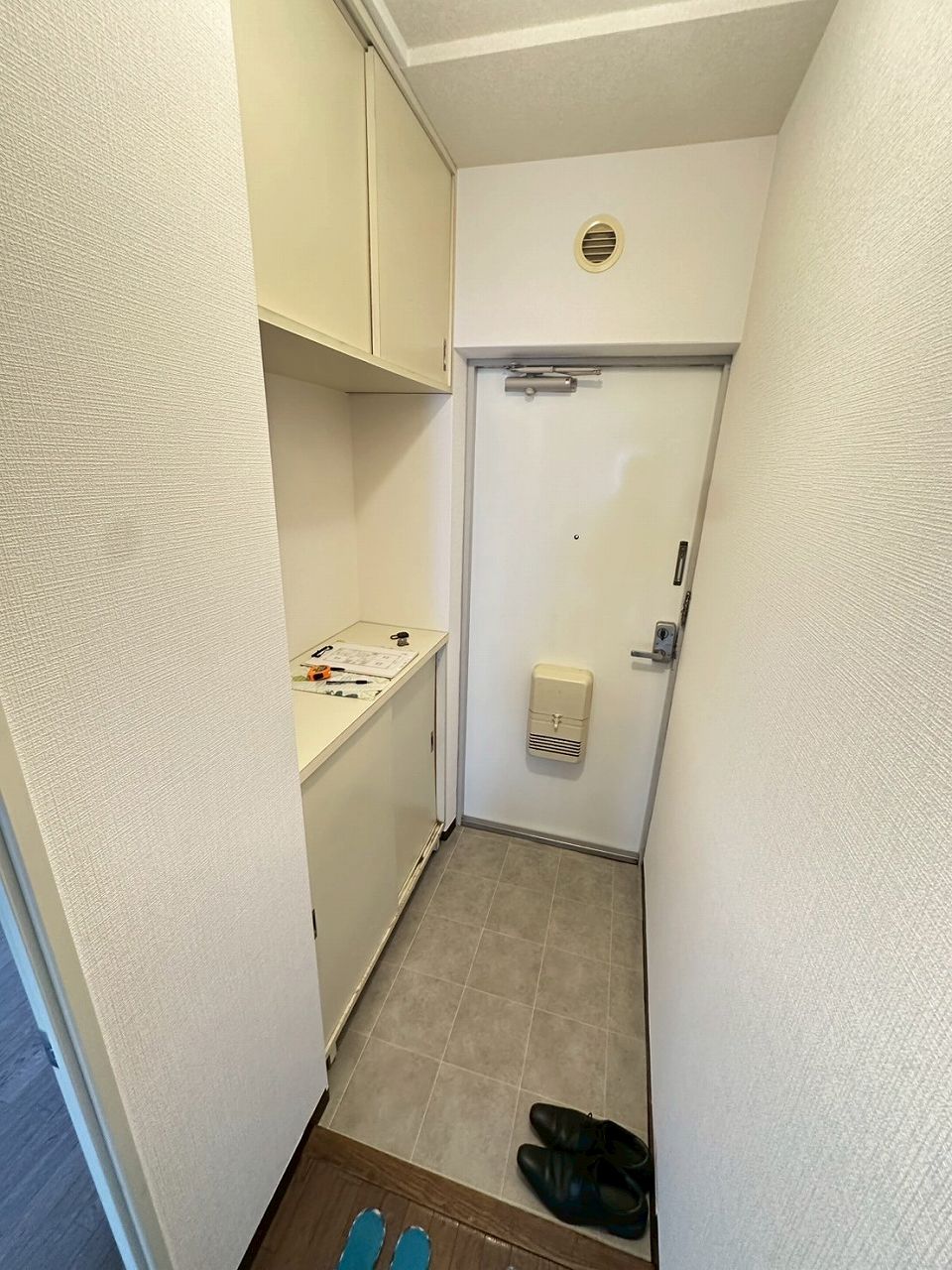 玄関　※同物件、別部屋の写真です。