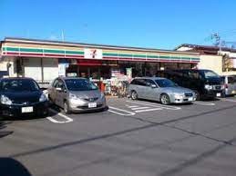 コンビニ　セブンイレブン練馬春日町4丁目店（コンビニ）まで196m