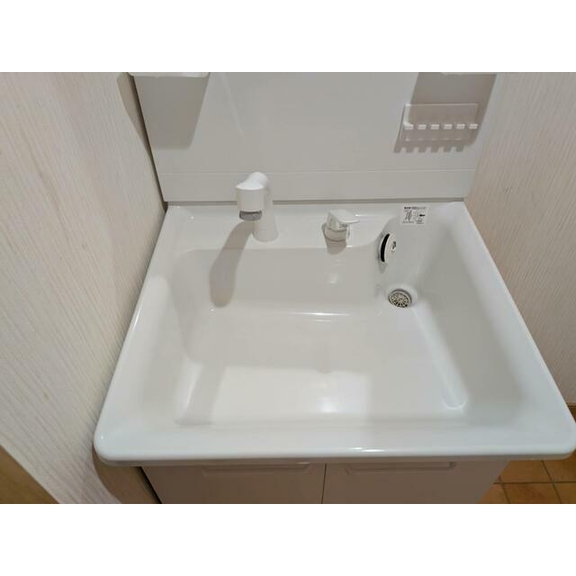 洗面設備　一日の始まりは洗面所から。さぁ顔を洗って気合を入れよう