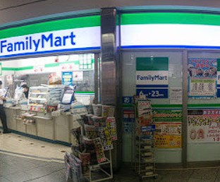 コンビニ　コンビニ（コンビニ）まで1662m