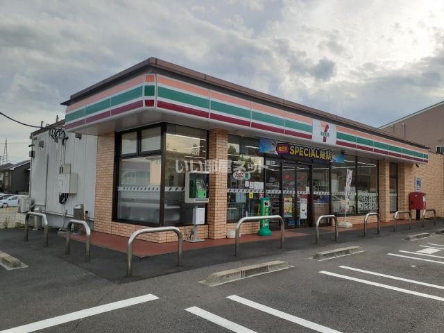 コンビニ　セブンイレブン古川駅南３丁目店（コンビニ）まで142m