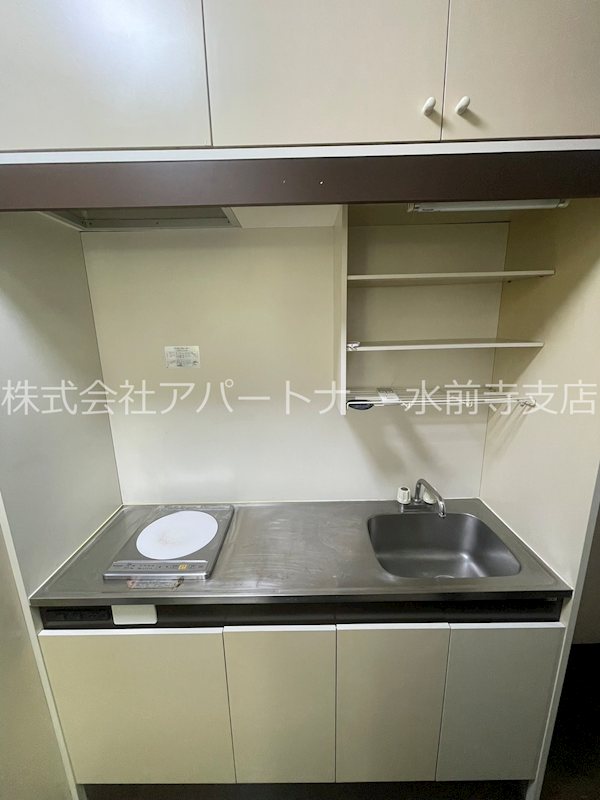 キッチン　広いキッチンスペースが魅力です！
