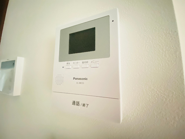 セキュリティ　イメージ写真として同タイプ２０１号室の内装写真転載中
