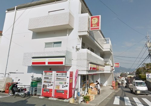 コンビニ　ニューヤマザキデイリーストア 長崎風頭店（コンビニ）まで156m
