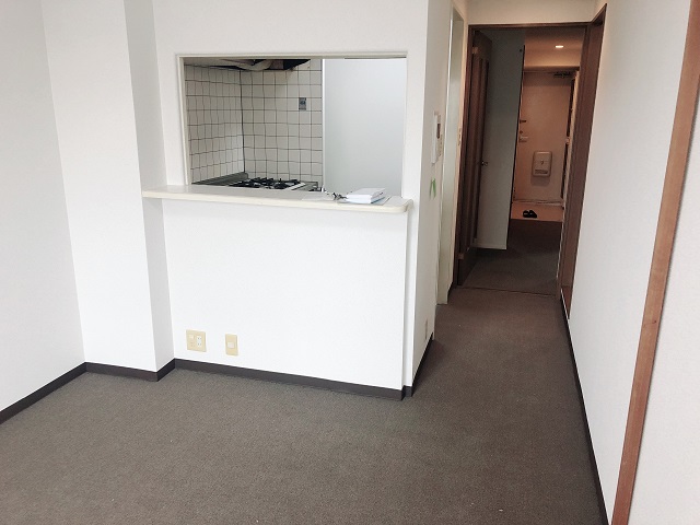 ソシエ北大阪2番館の居間写真