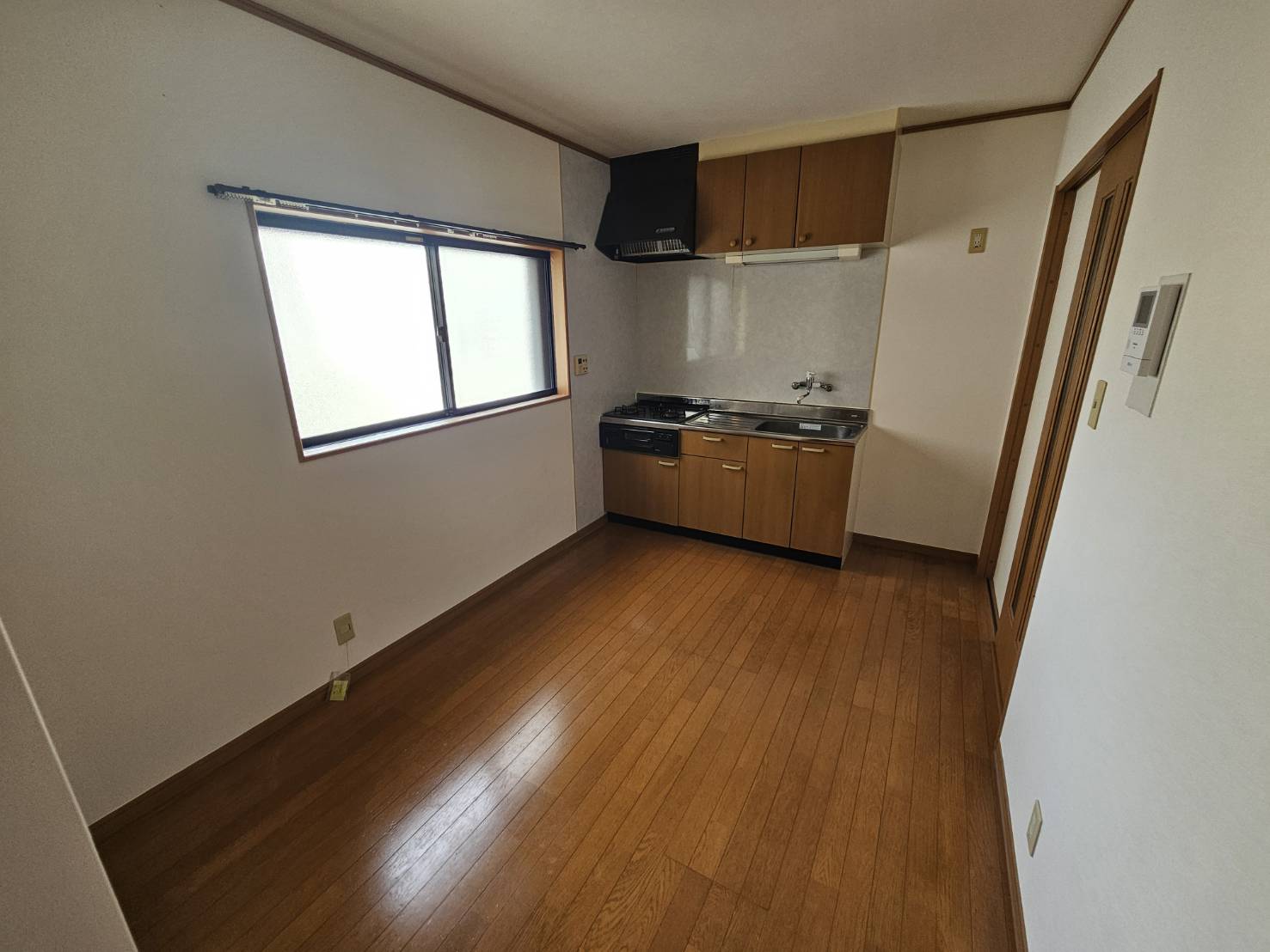 アベニールIの居間写真