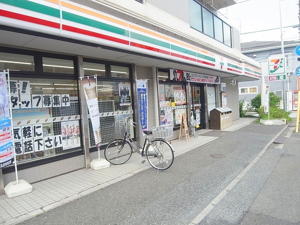 コンビニ　セブンイレブン川崎下小田中東店（コンビニ）まで392m