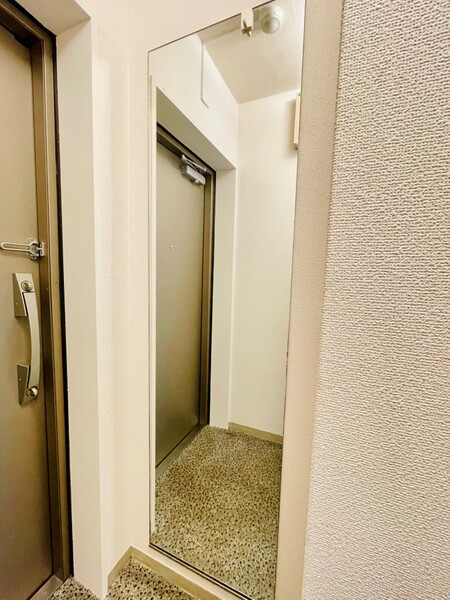 玄関　玄関※別部屋参考写真