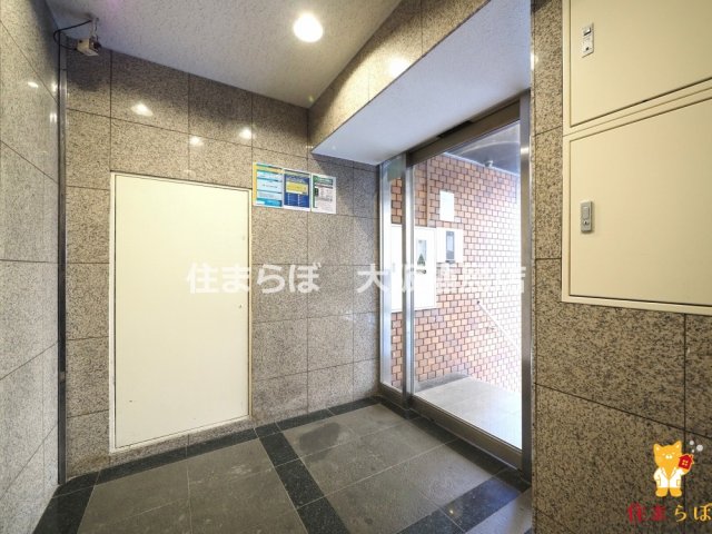 エントランス　共用部の印象も大切に