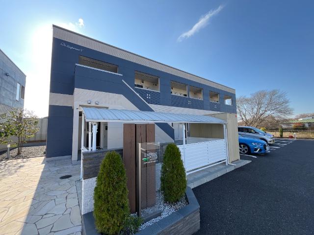 建物外観　外観写真（昼）