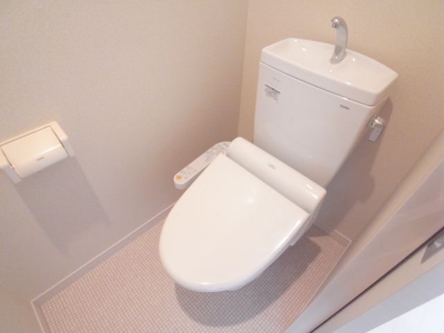トイレ　トイレ