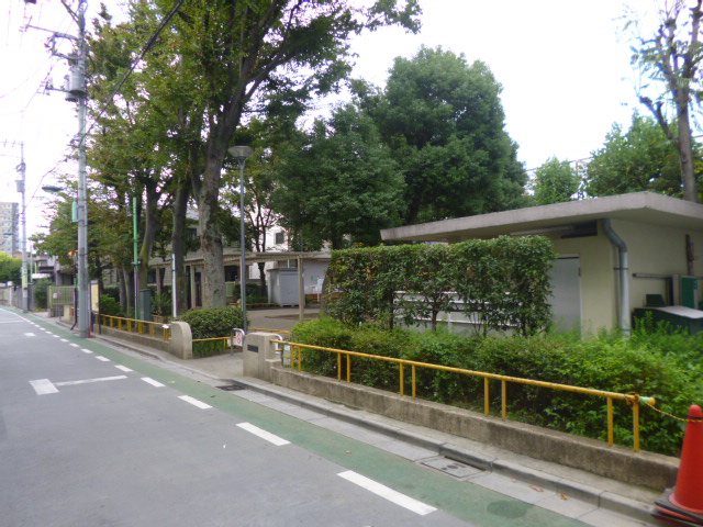 公園　区立千石公園（公園）まで413m