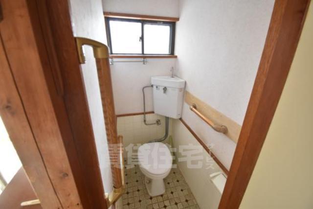 明香住宅6号のトイレ写真
