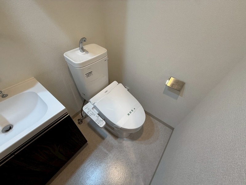 LIME RESIDENCE HIRATSUKA WESTのトイレ写真