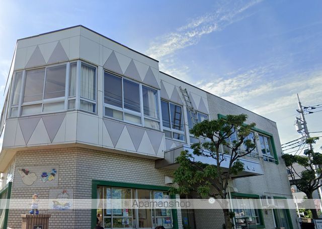 幼稚園・保育園　六木幼稚園（幼稚園・保育園）まで1054m