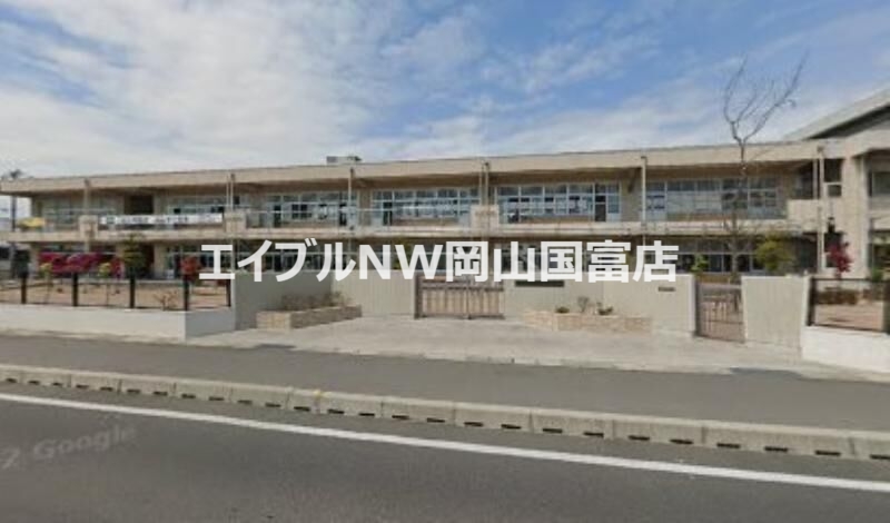 中学校　岡山市立上南中学校（中学校）まで4287m