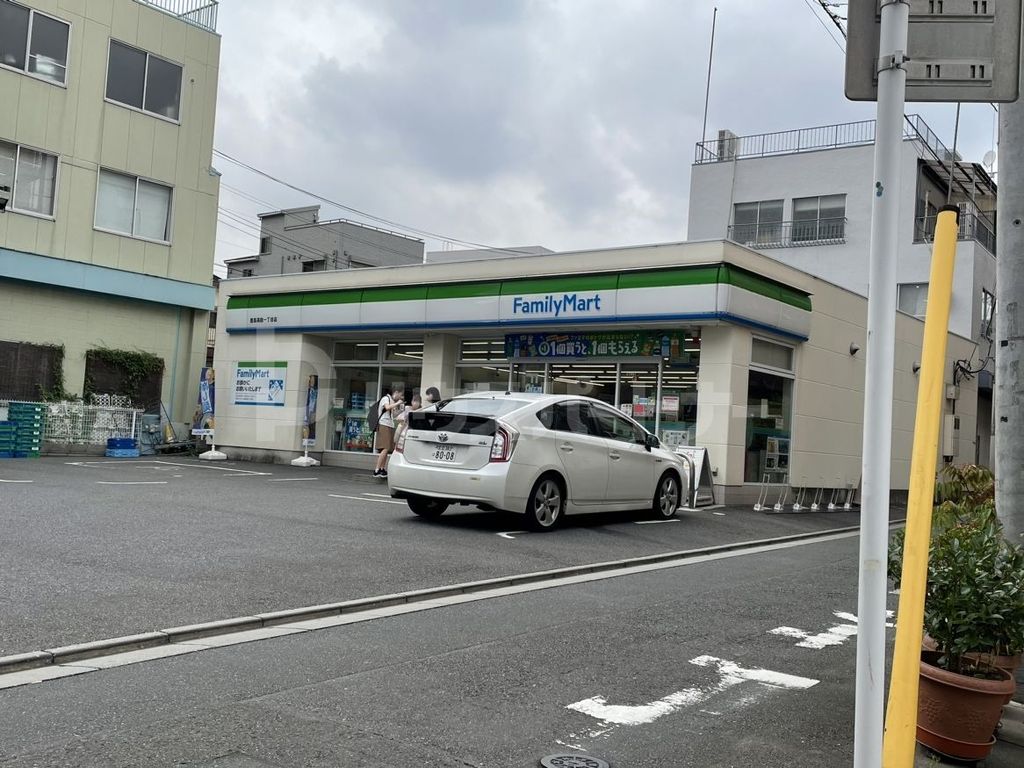 コンビニ　ファミリーマート　豊島高田一丁目店（コンビニ）まで340m