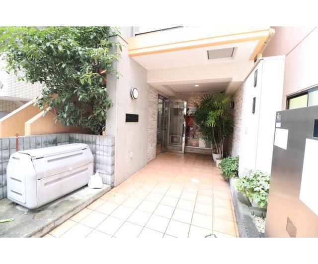 ＪＲ京浜東北線 川崎駅 徒歩7分 8階建 築20年の外観写真