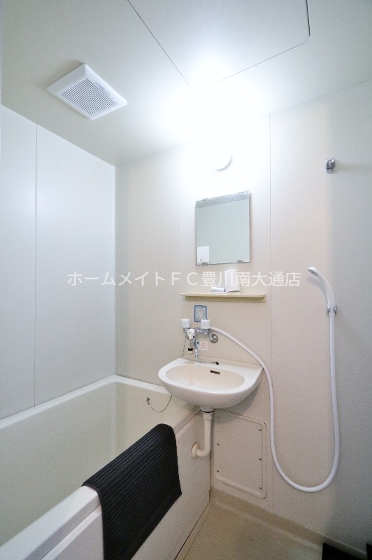 バス・シャワールーム　同型別部屋写真