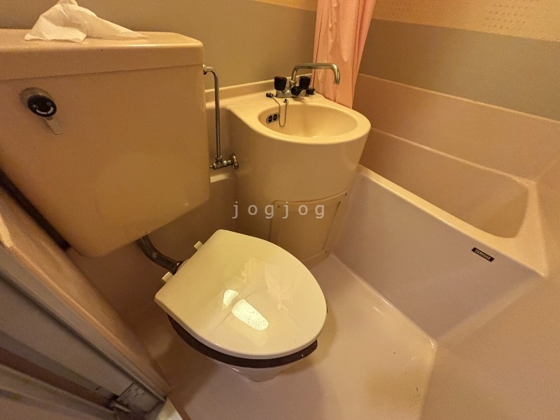 トイレ　お掃除しやすいトイレです