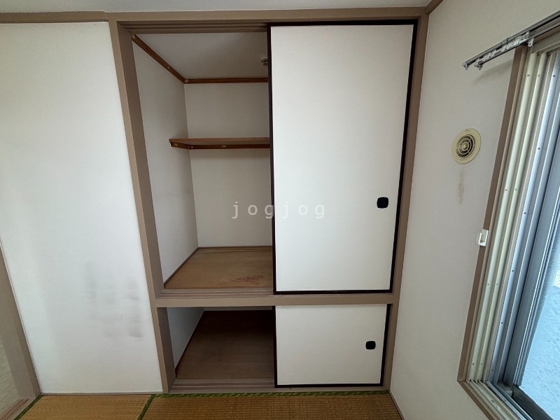 収納　収納が大きく、たくさんものが入ります。
