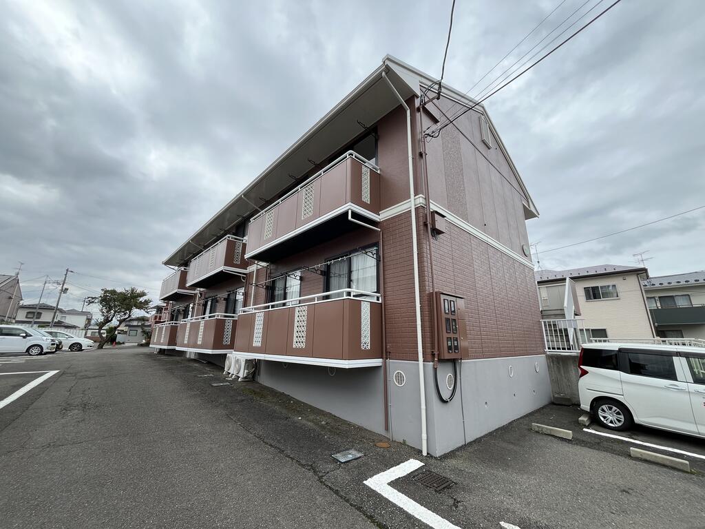 セジュール愛子 A棟