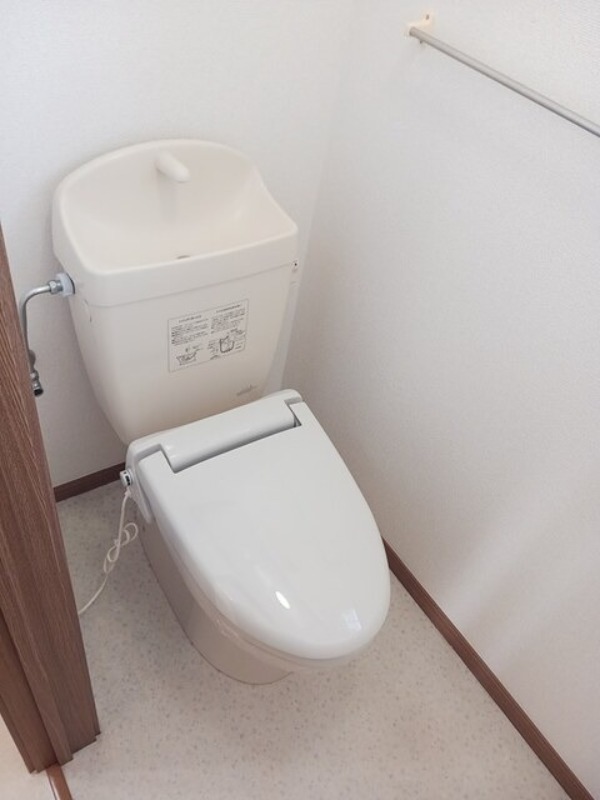 トイレ　図面と現状に相違がある場合には現状を優先