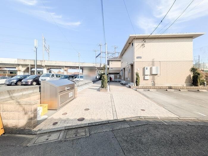 西武多摩川線 是政駅 徒歩9分 2階建 築14年の外観写真