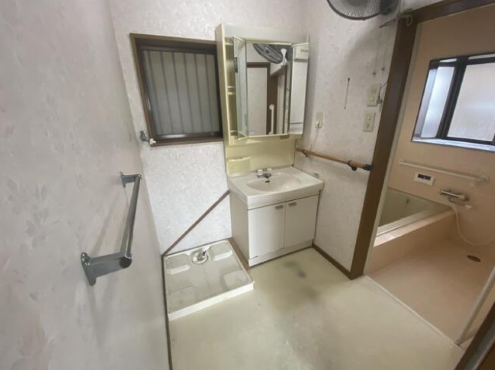 上高丸1丁目戸建の内装写真