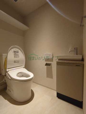 Lumina Court Takaidoのトイレ写真