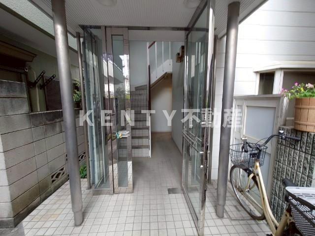 エントランス　毎日通るエントランスはこのようになっています