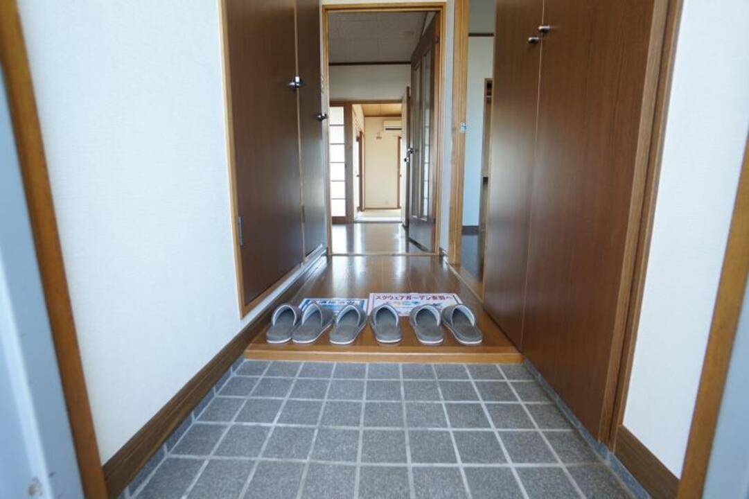 玄関　玄関