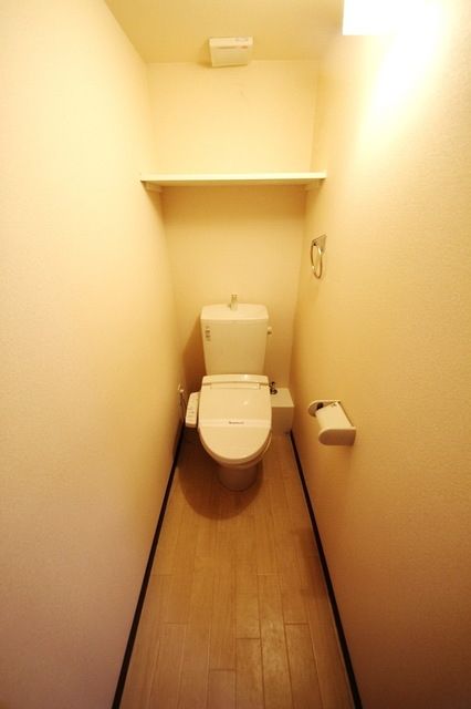 東武東上線 ふじみ野駅 徒歩8分 2階建 築12年のトイレ写真