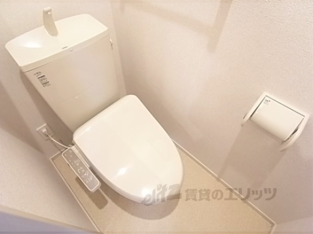 ジュネビーブ1のトイレ写真