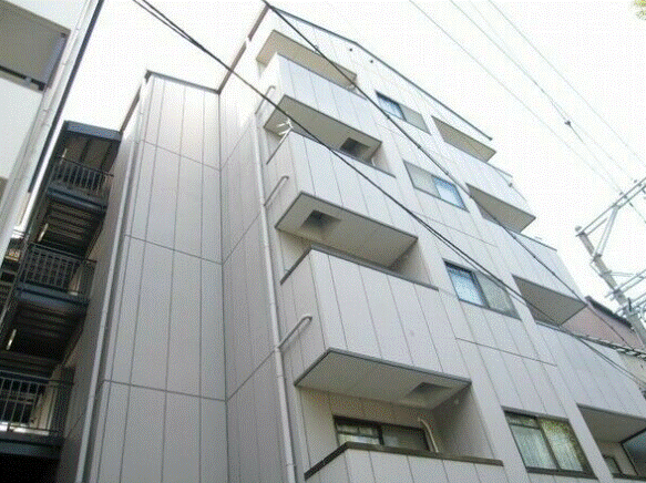 大阪市此花区春日出南のマンションの建物外観