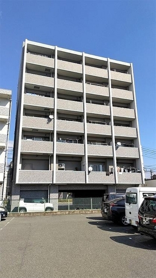 広島市西区観音新町のマンションの建物外観