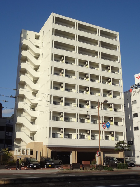 長崎市川口町のマンションの建物外観