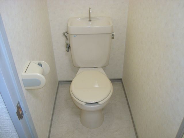 トイレ　トイレです。