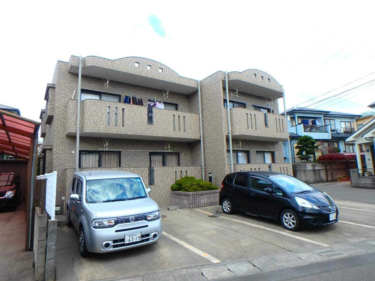 鹿児島市吉野町のマンションの建物外観